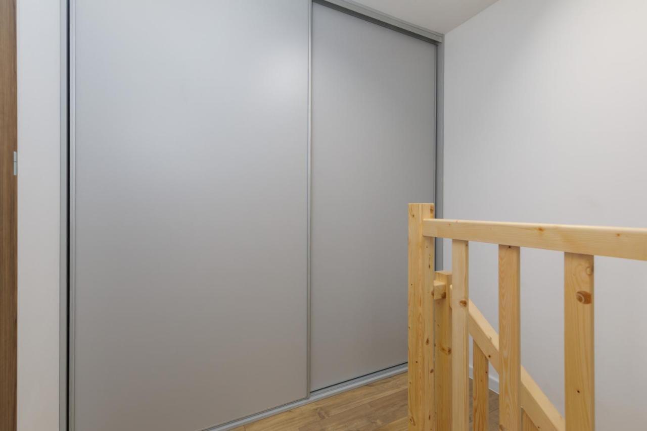 Seaside Escape Pet Friendly Apartments Mielenko By Noclegi Renters エクステリア 写真