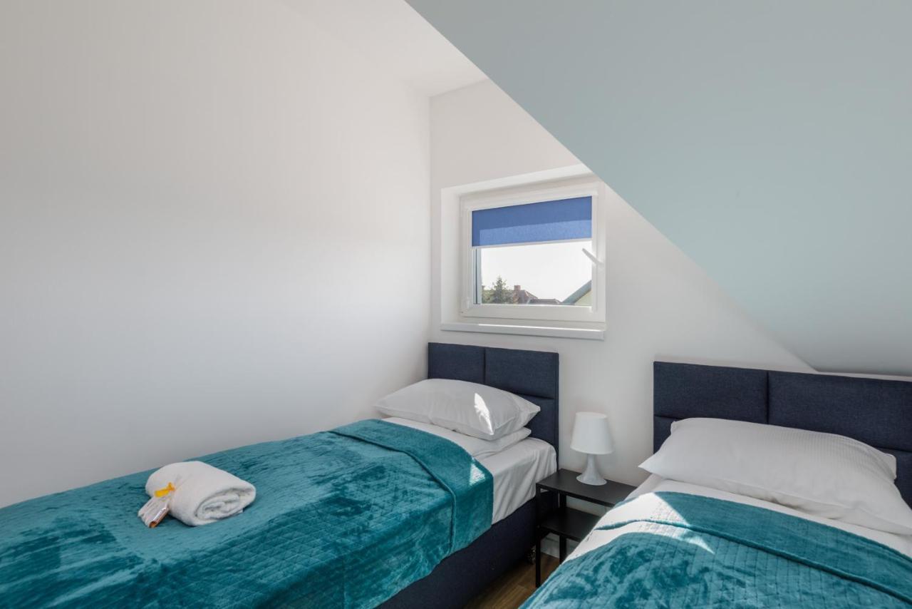Seaside Escape Pet Friendly Apartments Mielenko By Noclegi Renters エクステリア 写真